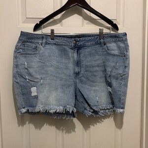 New Alivia ford shorts